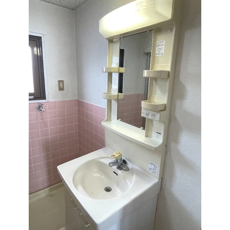 キャッスル打坂の洗面所