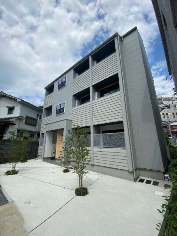 建物外観(建設中)