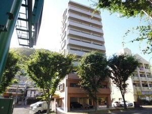 スカイコート西山外観写真