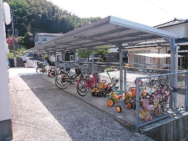 その他共有部分(駐輪場)