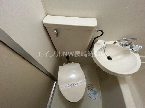 トイレ(同タイプ別号室)