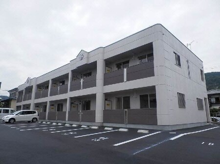 エルシェアート外観写真