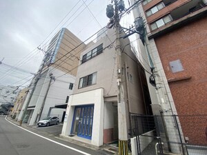 葉山ビル外観写真