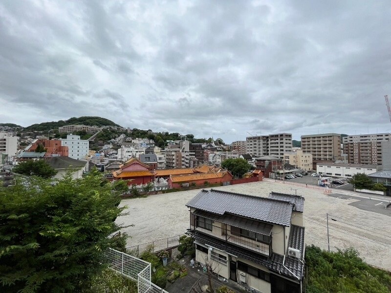 物件内観写真17　(※別号室写真)