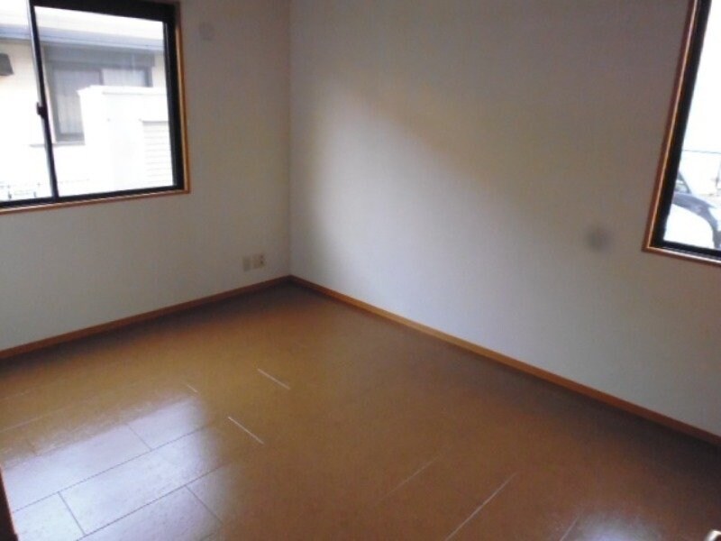 物件内観写真5　(※別号室写真です)