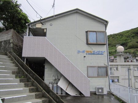 ホワイトハウス西山外観写真