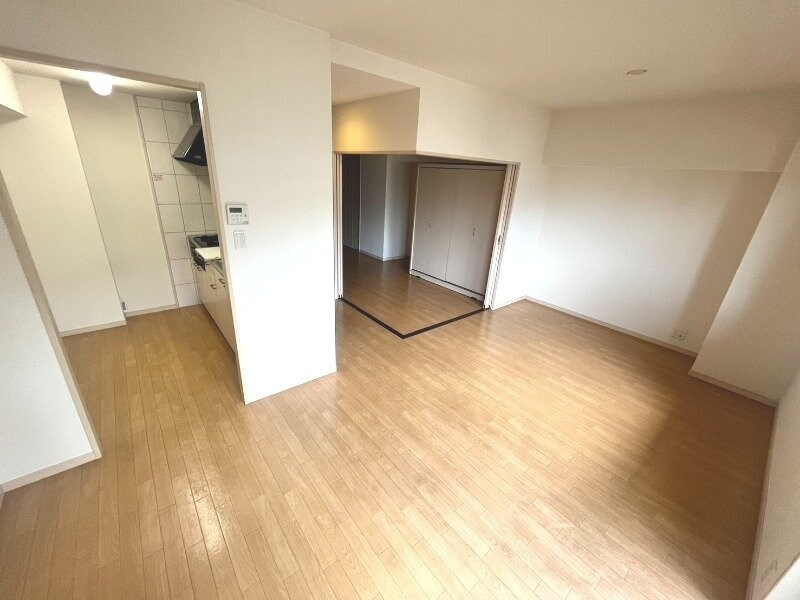 物件内観写真7　(※別号室写真)