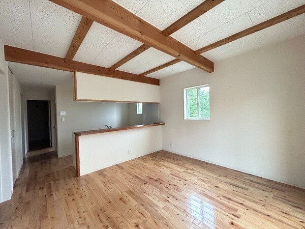 居室・リビング(※別号室の写真になります)