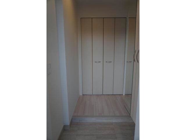 物件内観写真11　(※写真は別号室)