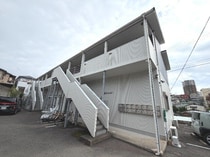 aile AOYAMAの外観写真