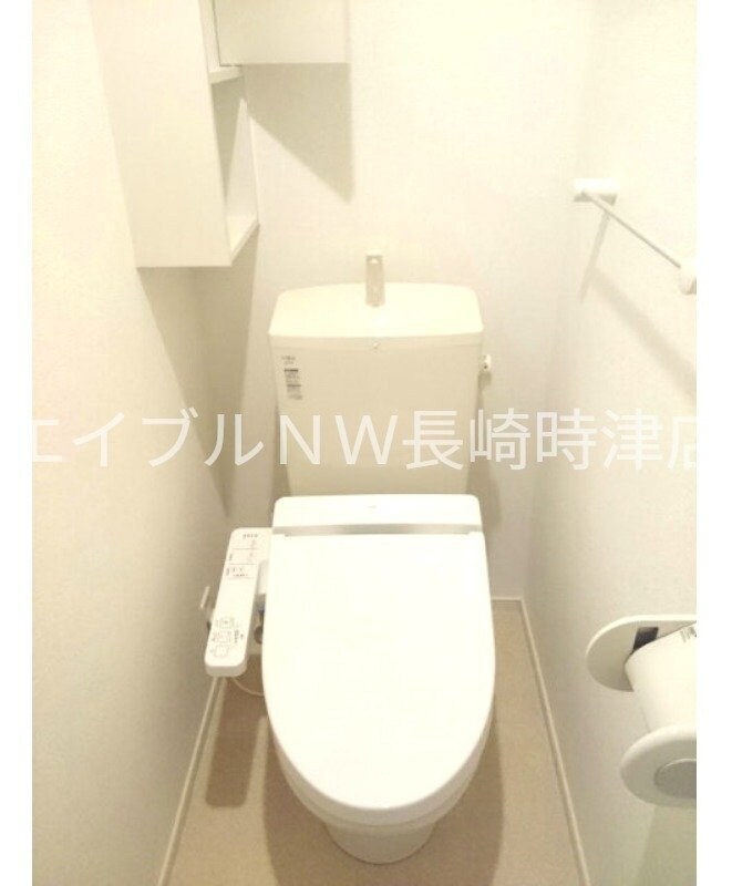 物件内観写真9　(※別号室の写真になります。)