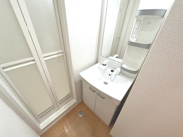 洗面所(※別号室写真)