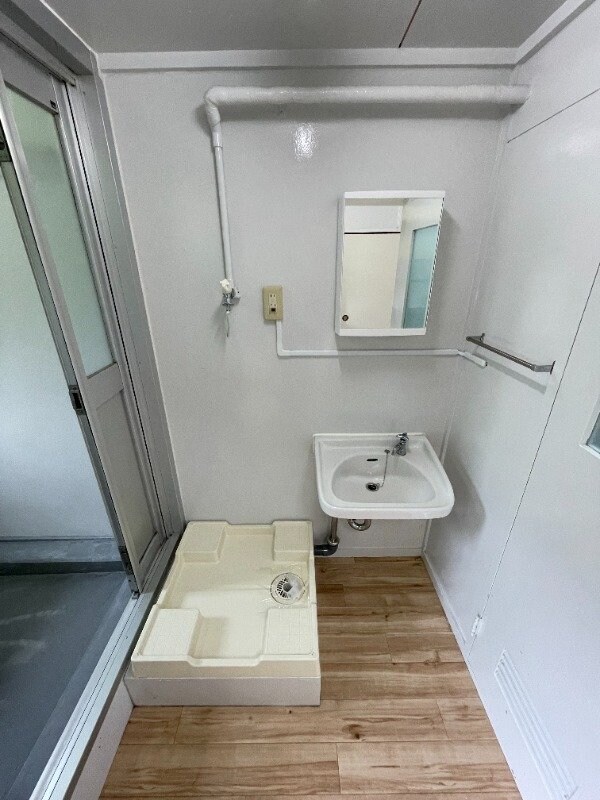 物件内観写真7　(※別号室の写真です)