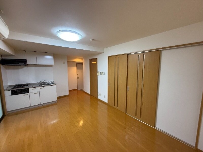 物件内観写真5　(※別号室の写真です)