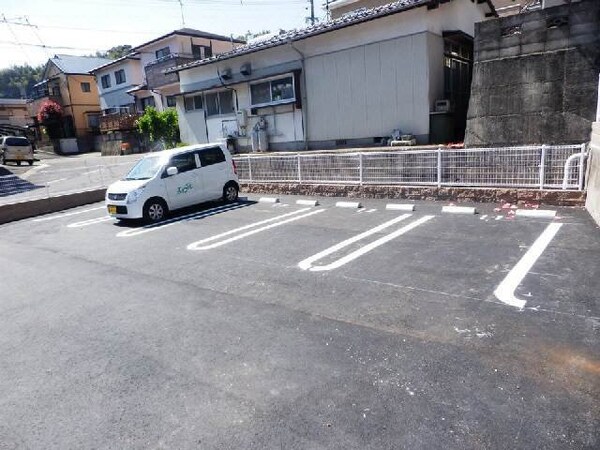 駐車場(駐車場)