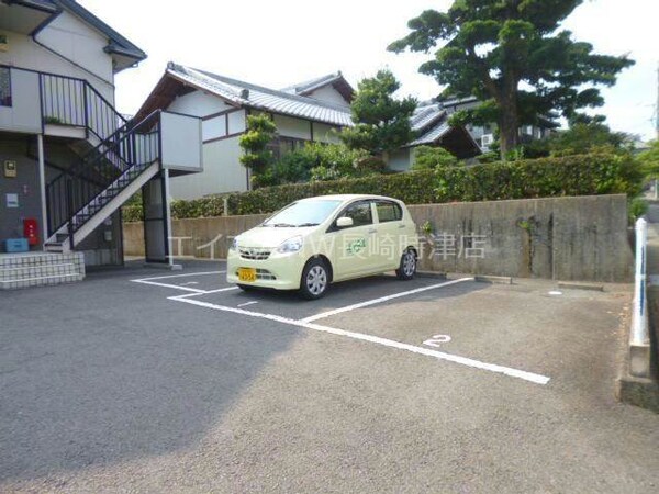 駐車場(駐車場)