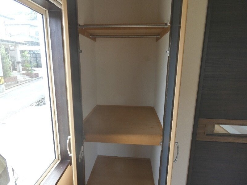 物件内観写真9　(※別号室写真)