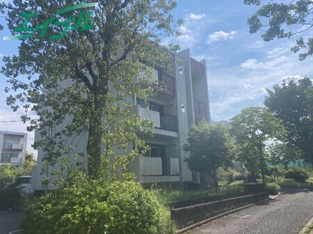 グランドヒルズ桔梗が丘13号棟外観写真