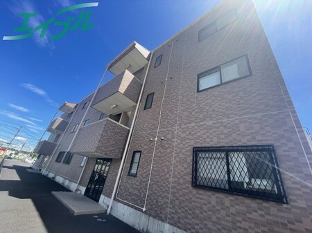 ブロッサムヒルズ外観写真