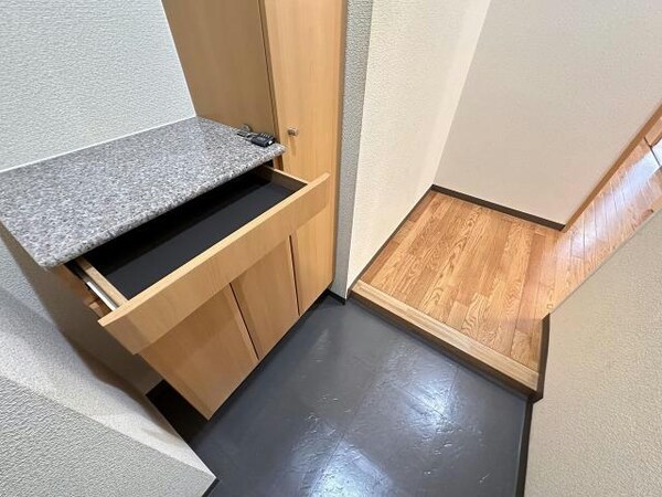 玄関回り