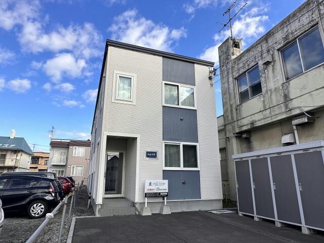 Eagle美原の物件外観写真