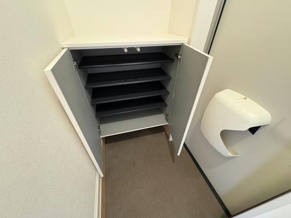 玄関回り