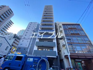 コンフォリア・リヴ北浜平野町外観写真