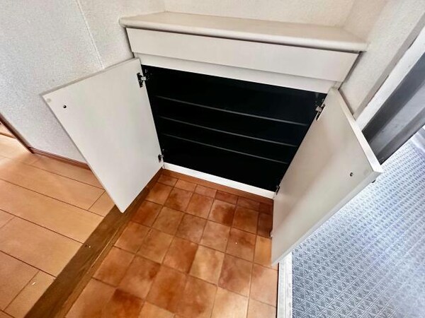 玄関回り
