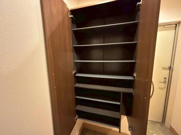 玄関回り
