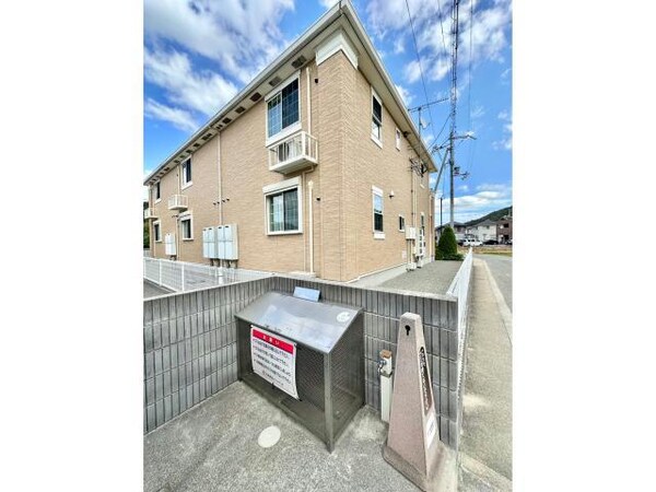 その他(敷地内ごみ置き場)
