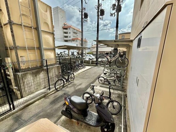 駐輪場