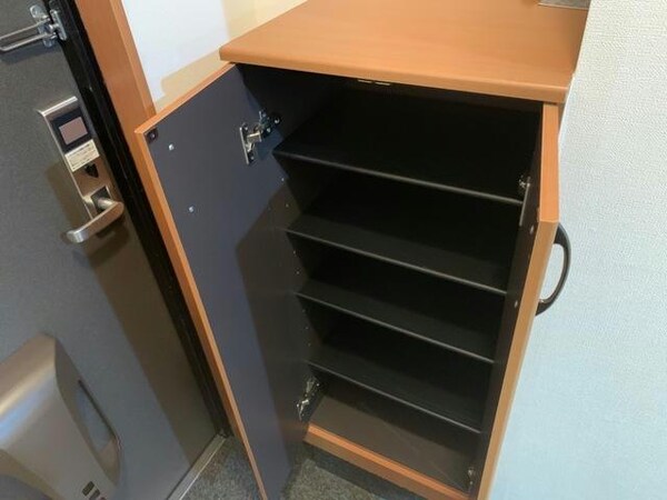 玄関回り