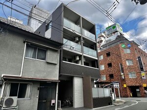 シャンブル大蔵前外観写真
