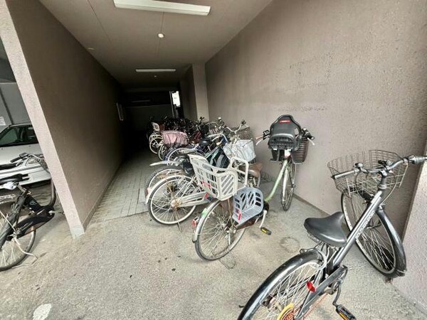 駐輪場
