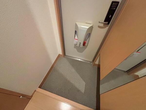玄関回り