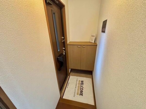玄関回り