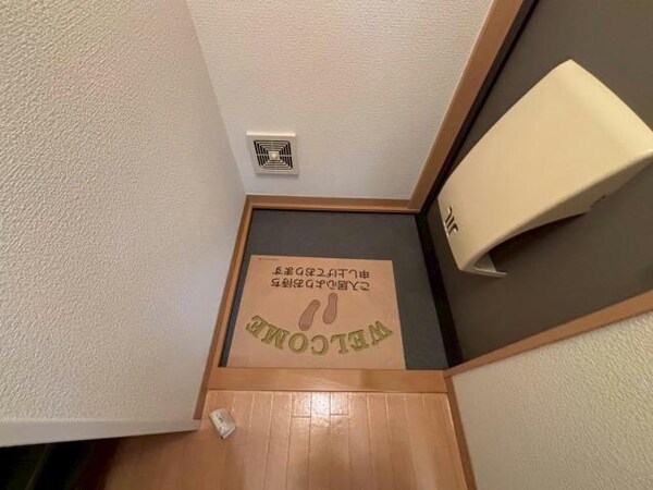 玄関回り