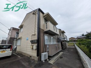 ホワイトピア米津外観写真