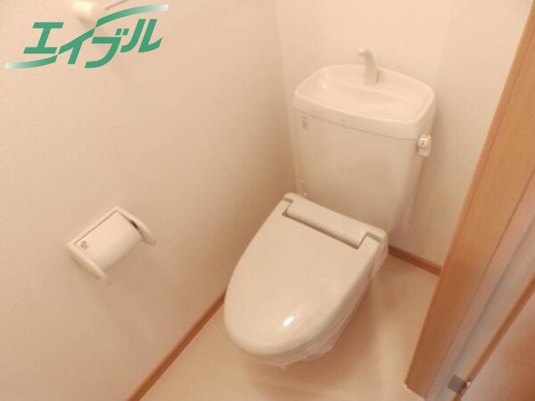 トイレ(他部屋のお写真です！)