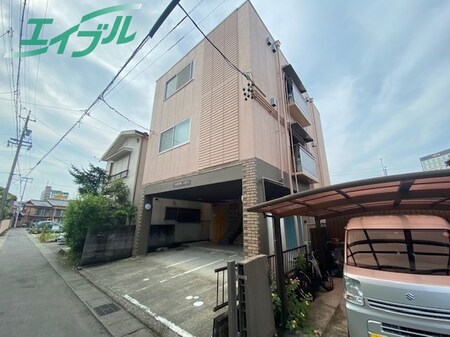 メゾン山雄外観写真