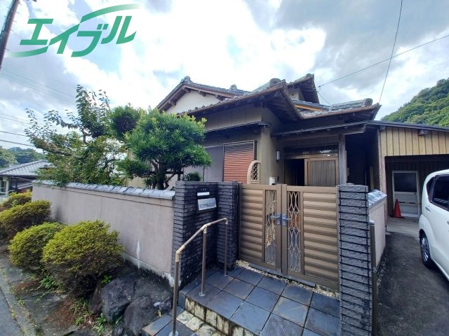伊勢市辻久留町　大蔵庵