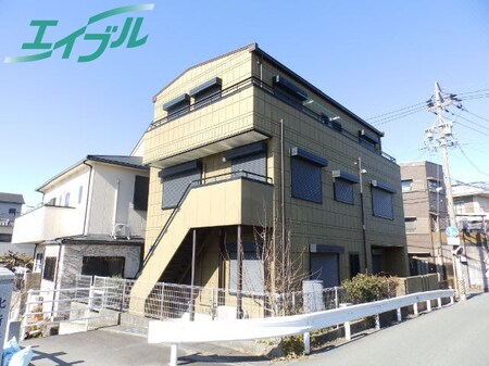 尾﨑様貸家外観写真