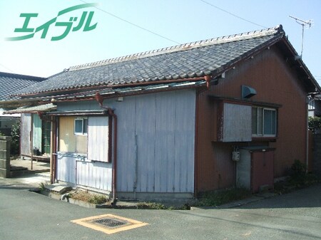 山川様借家外観写真