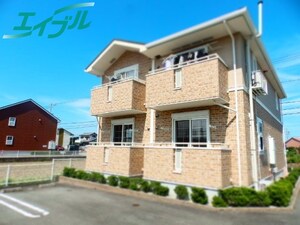 ルナピーノⅡＡ棟外観写真