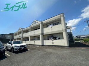 コーポロイヤル外観写真