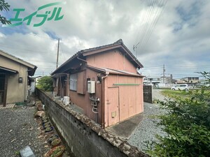河村貸家外観写真