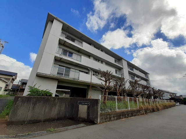 ヴィラナリー伊勢A棟