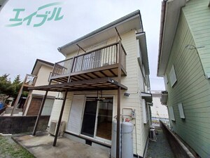 垣鼻町前川借家外観写真