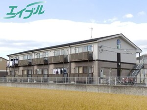リヴェール外観写真