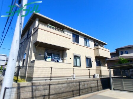 シャイニング・ライム外観写真